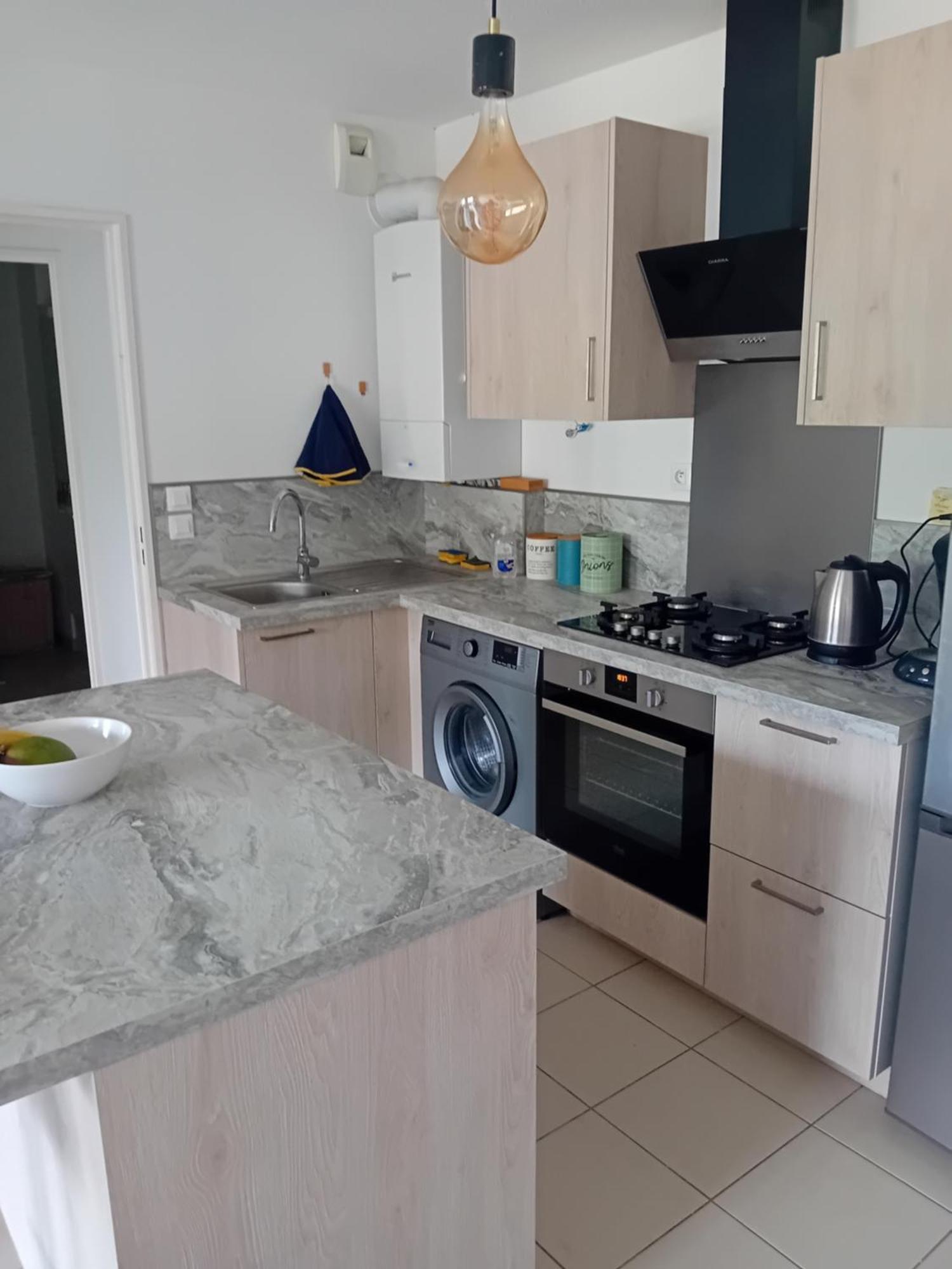 Superbe Appartement T2 Cuers Dış mekan fotoğraf